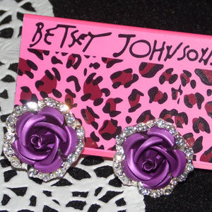 BETSEY JOHNSON PURPLE ROSE LEVER BACK EARRINGS~